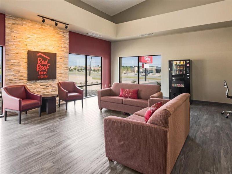 Red Roof Inn & Suites Austin East - Manor Екстериор снимка
