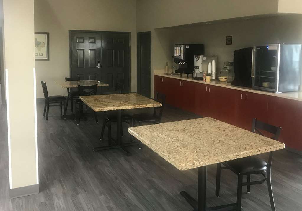 Red Roof Inn & Suites Austin East - Manor Ресторант снимка